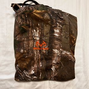 Realtree Edge Camo Unisex Hunter’s Sweater